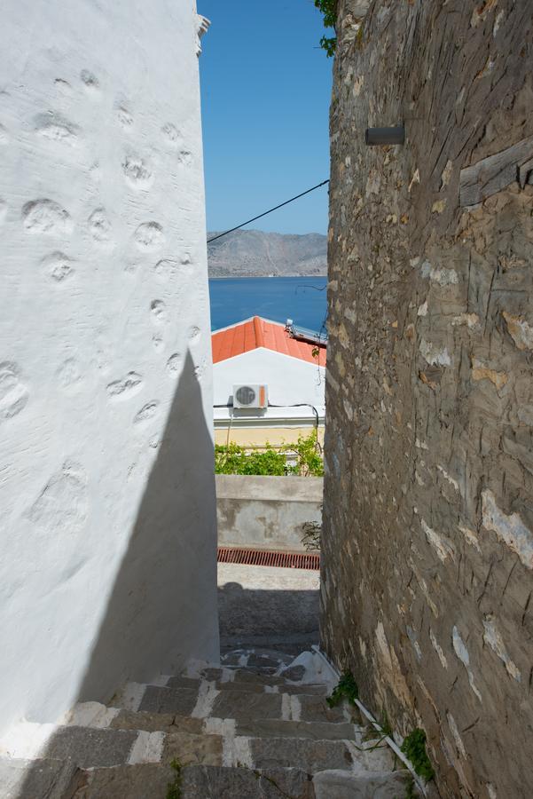 Kyklameno Studio No 3 Symi Exteriér fotografie